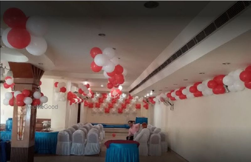 Solitaire Restaurant and Banquet