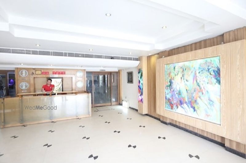 Hotel Aaditya Majha Continental