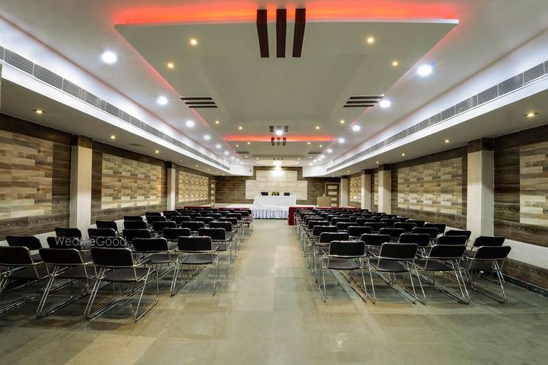 Hotel Merit