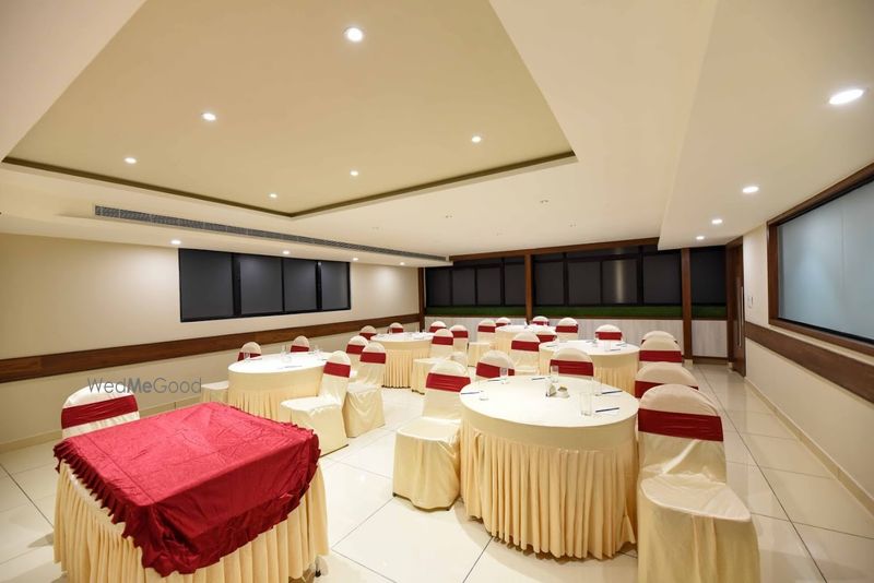 Ayra Hotel