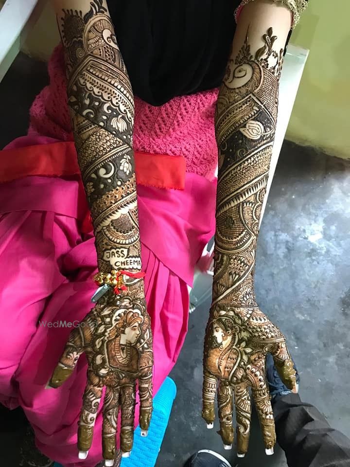 15+ Best Navratri & Durga Puja Special Mehndi Designs 2022