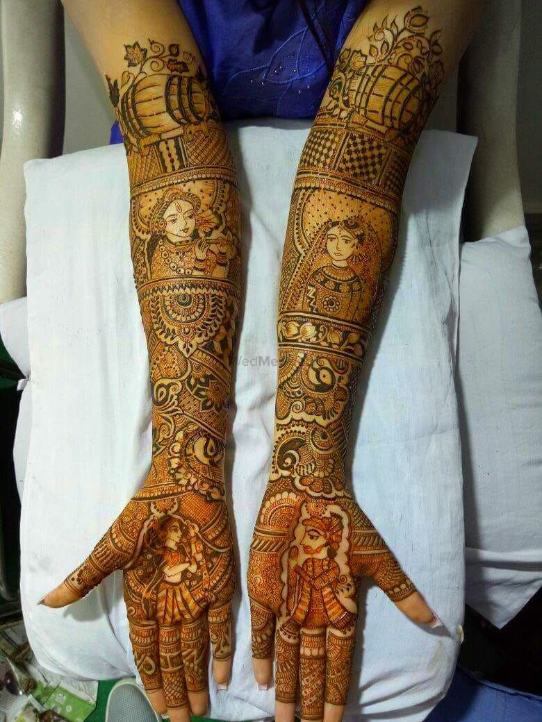 Ram Kumar Mehandi - let your mehandi spark your hand ☎️☎️9810910886 :  9971720703 start your journey with 100% natural colour get your feeling  expressed on your hand for bridal dm for deals&