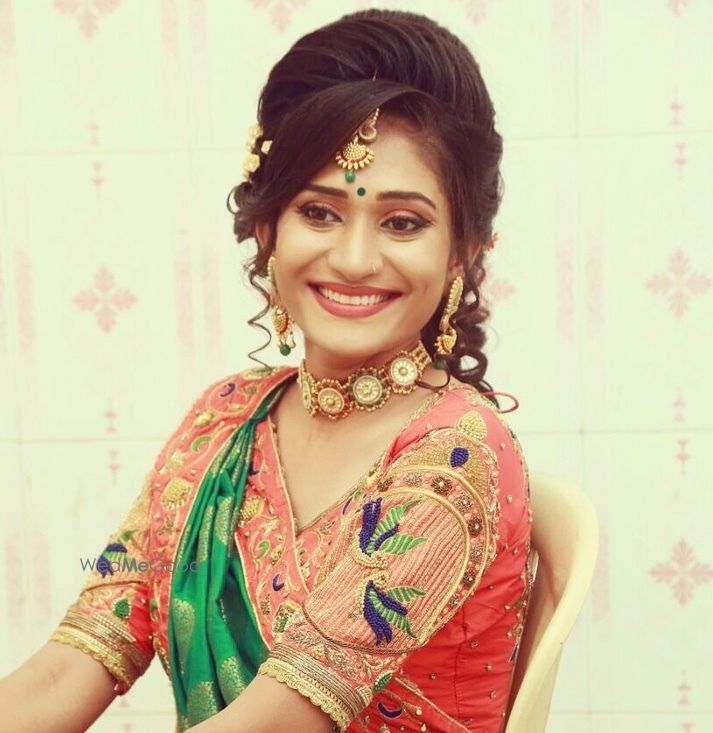 Eves Beauty Parlour Price Reviews Bridal Makeup In Gwalior