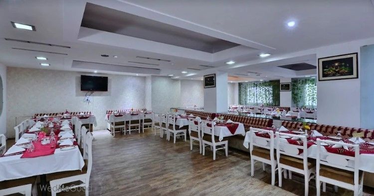 Hotel Surendra Vilas