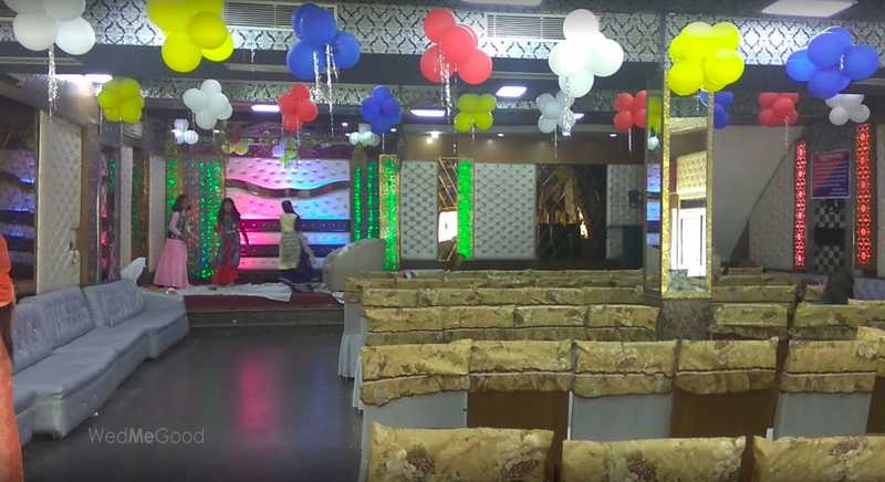 Amar Palace east delhi