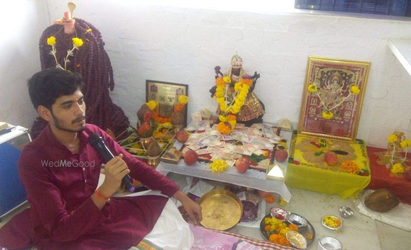 Pathak Pandit Virendra Pathak Panditji - Mumbai | Wedding Pandits & Priests