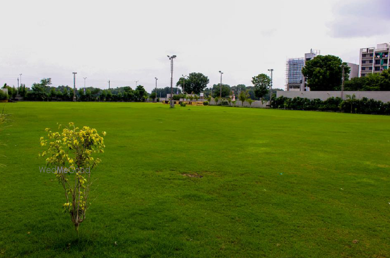 Sardar Party Plot