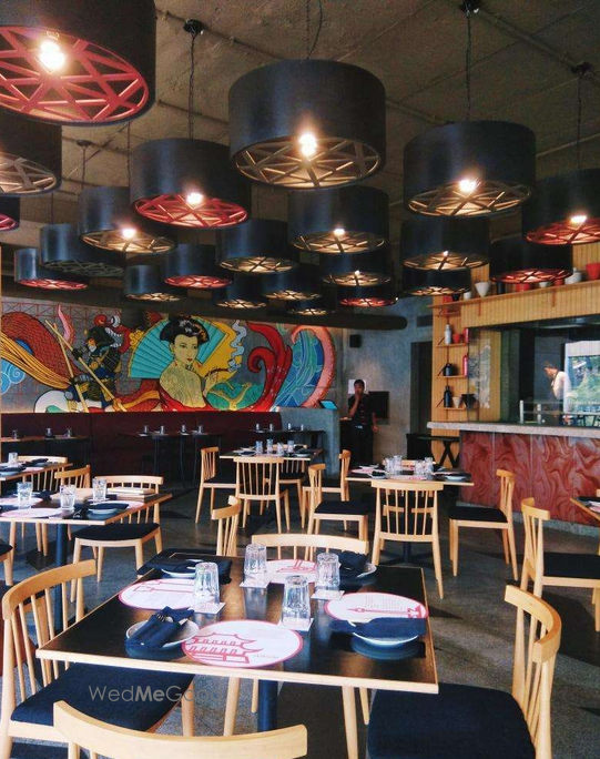 Sriracha Restaurant