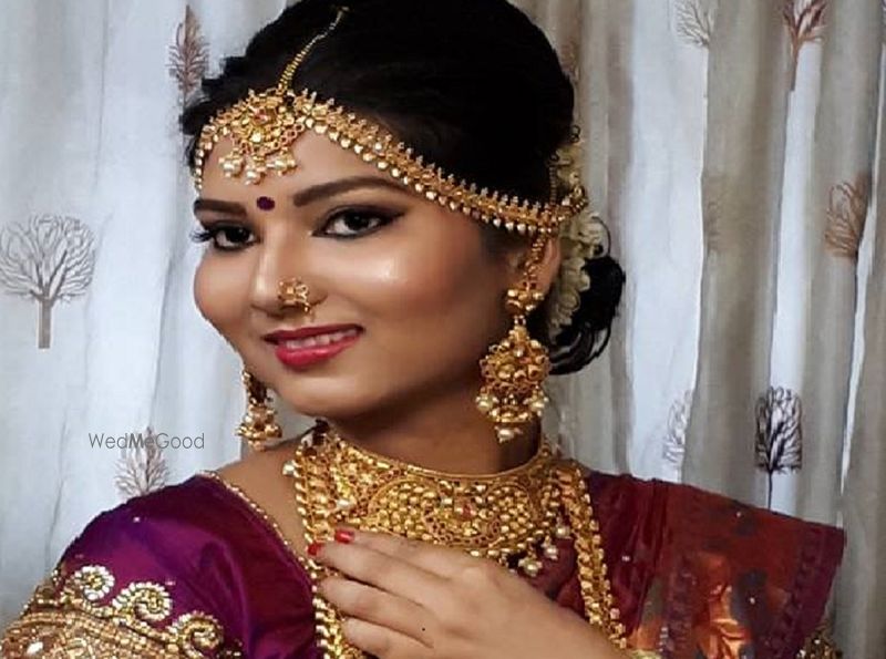 Deepali Salon Spa Academy Price & Reviews Thane Makeup Artist