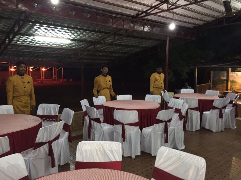 Mushtaq Pariwar Farm House