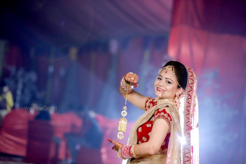 Riya Studio - Price & Reviews | Agra Photographer