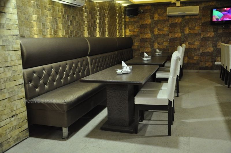 Oxy Lounge By RPM Delhi