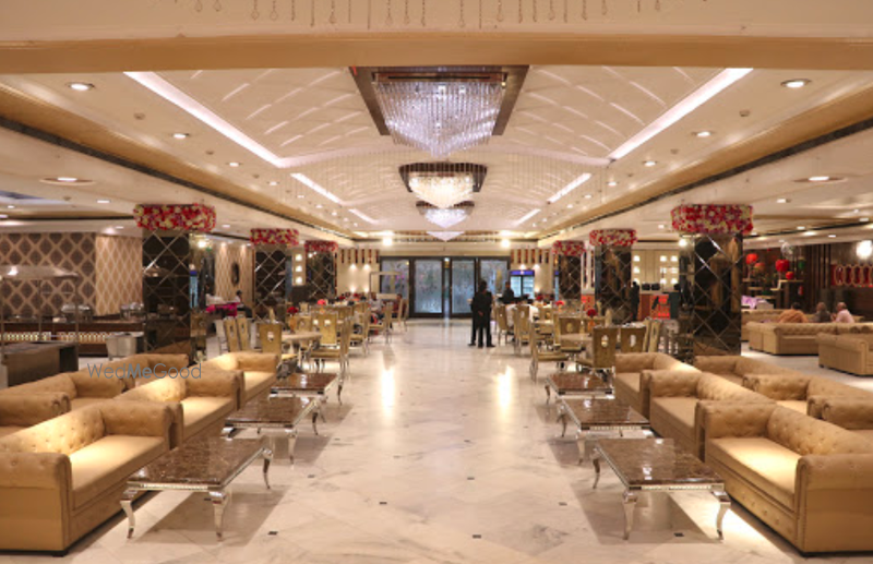 SK Kumar Palace Banquet patparganj