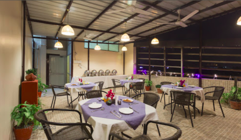 Hotel Kingston Park karol bagh