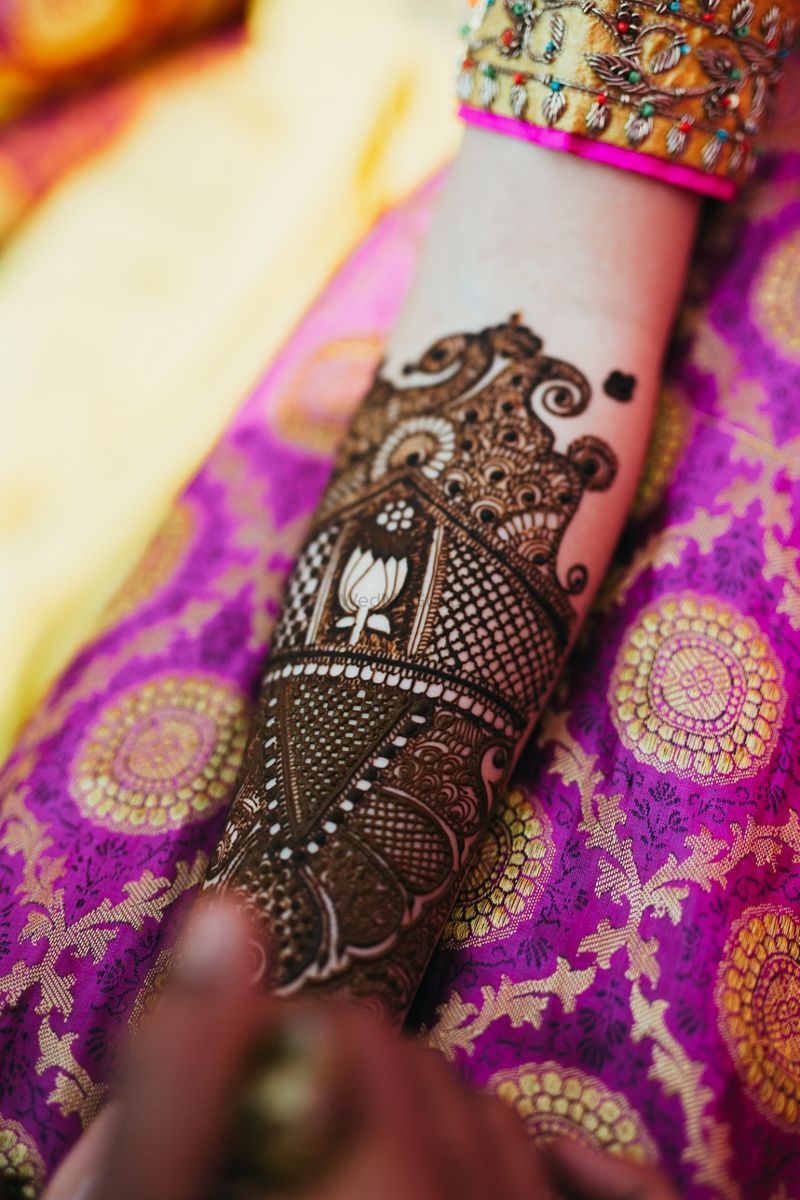 14 Mehndi Design That will make you wow| MozaicQ | by Heena Khan | Medium