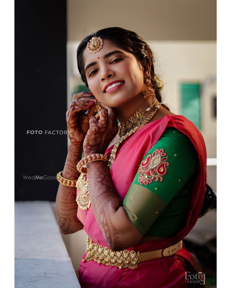 UO Makeover Price & Reviews Erode Makeup Artist