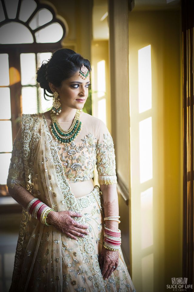 What are the best jewellery options to go with all the bridal outfits? -  Quora