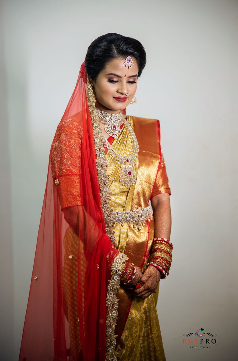 Bride with golden saree hotsell