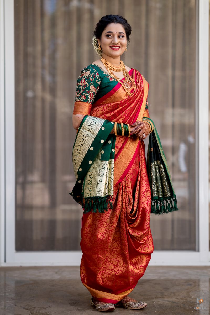 Saree Poses | Maharashtrian Saree Look | Saree Photoshoot | Traditional Saree  Poses | - YouTube