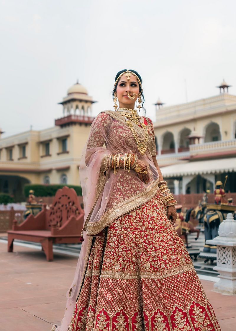 Image result for double dupatta bridal lehenga | Minimalist bride, Bridal  lehenga, Blush bride