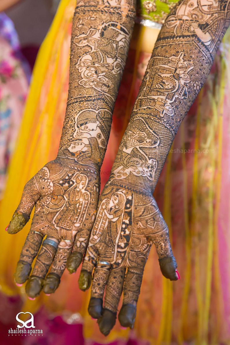 Mehndi Ceremony – Best wedding photography in Kolkata – Your Candid Wedding  Photographers