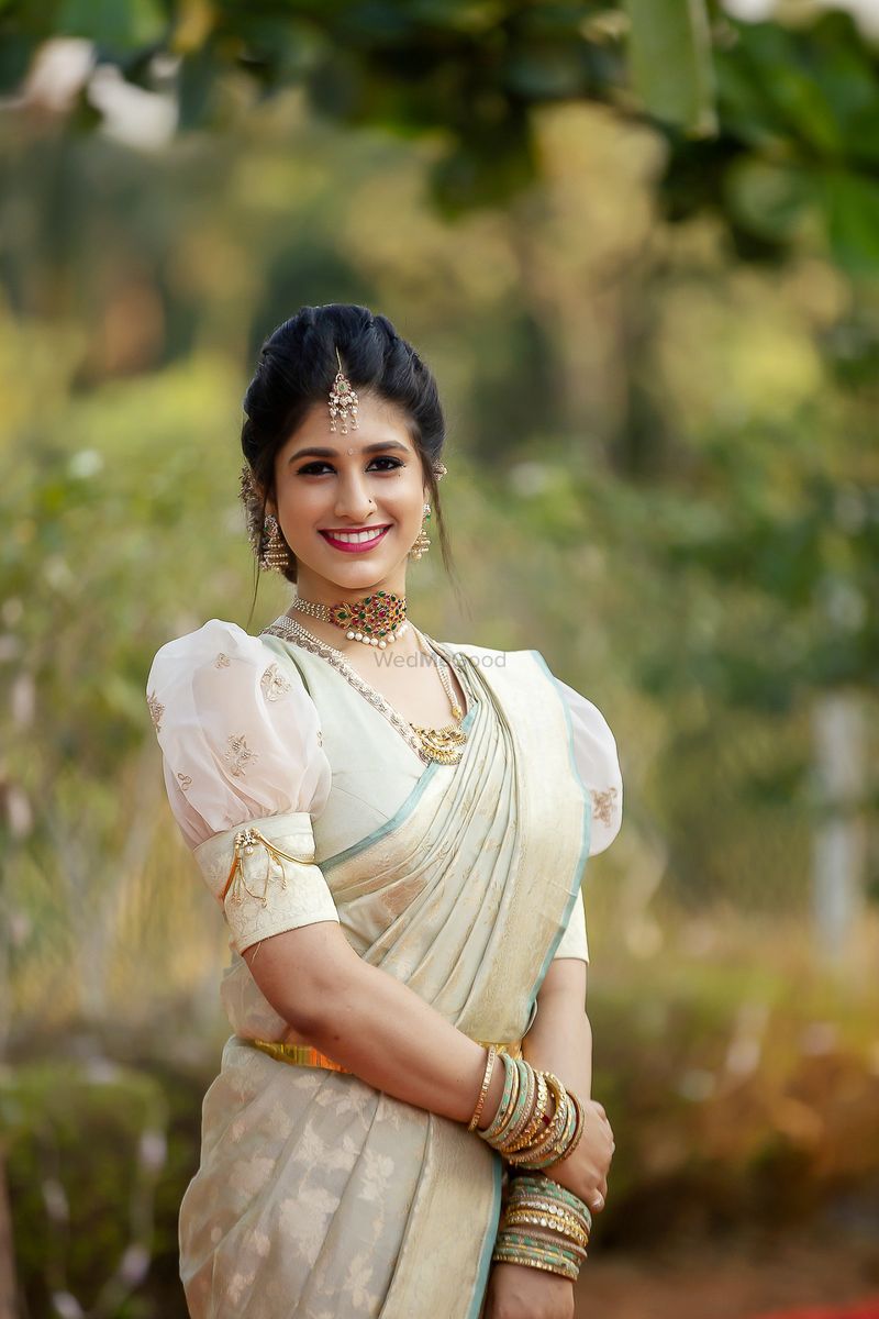 Photo Of White Kanjivaram Saree With Puff Sleeve Blouse 