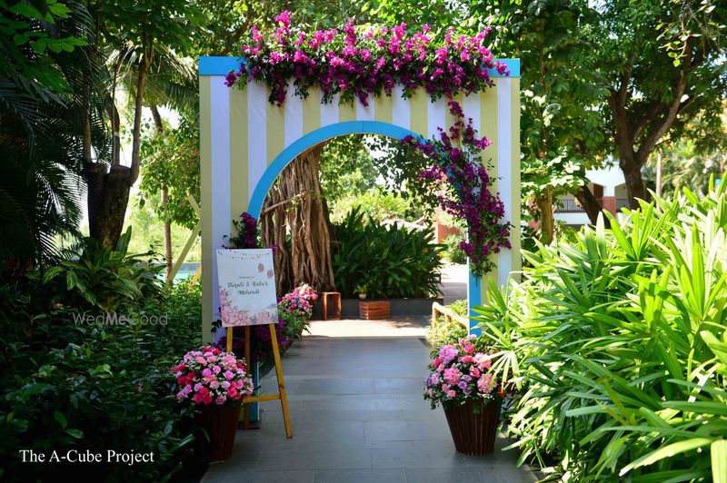 Photo of An archway decor for entrance.