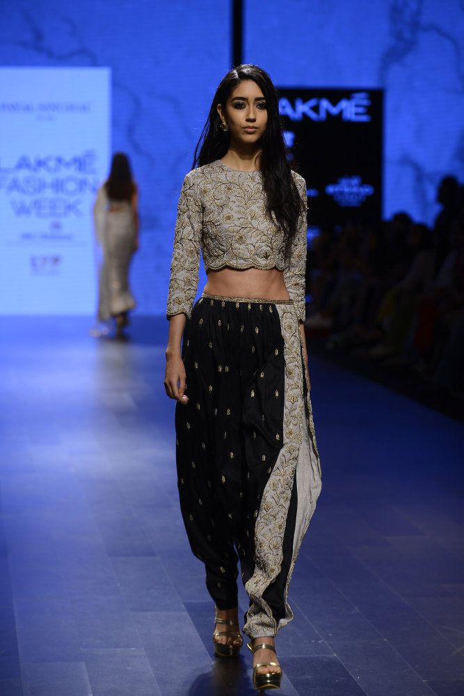 Chic Crop Top and Dhoti Pants Outfit Inspiration