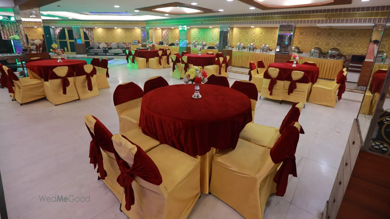 Chanson Banquets peeragarhi
