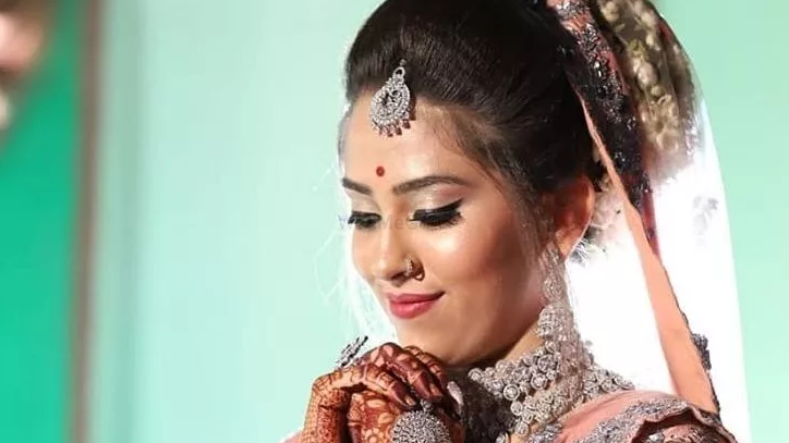 Makeup by Falguni - Price & Reviews | Indore Makeup Artist