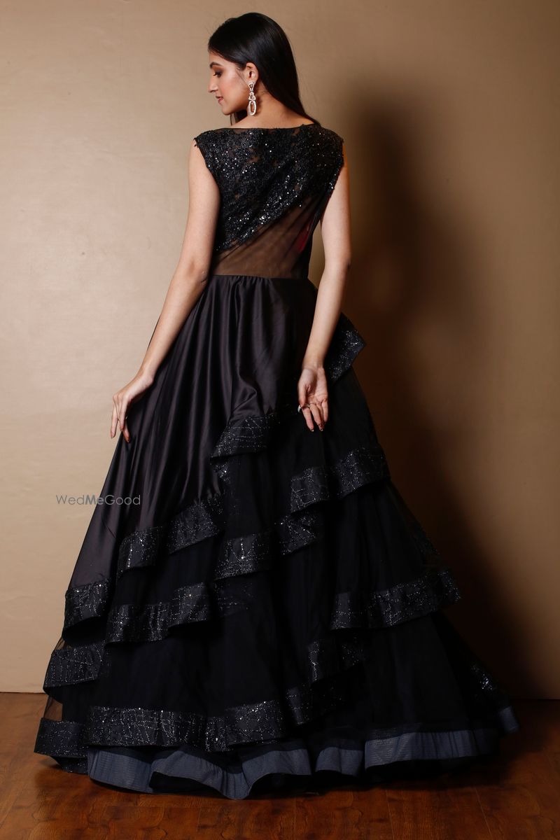 Black shimmer gown 2025