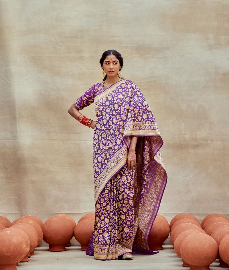 Banarasi Silk Bollywood Style Traditional Purple Color Saree Bold and  Beautiful Saree With Weaving Silk Exclusive Indian Wedding Saree - Etsy