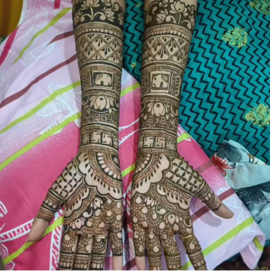Agra Mehendi Art