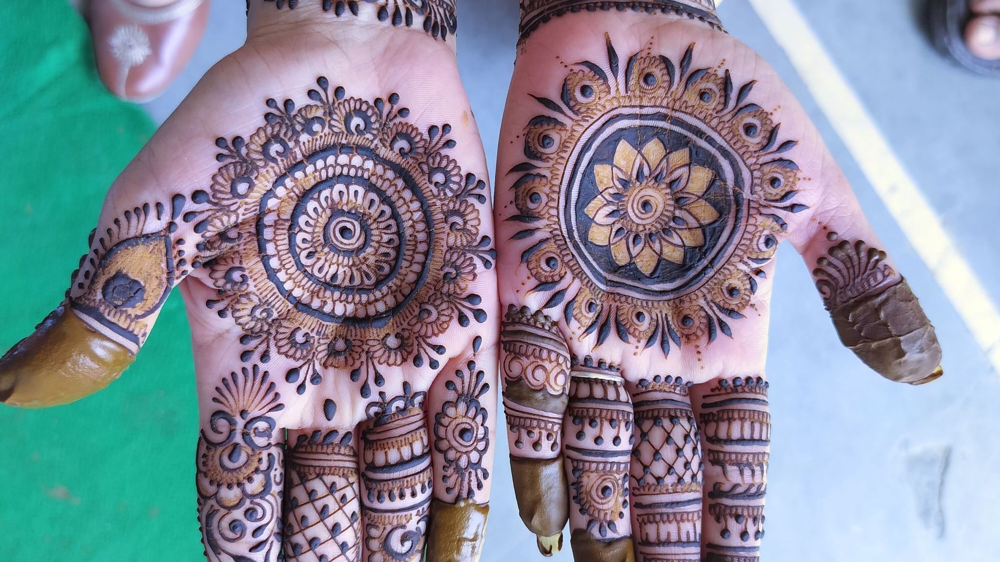 Love Mehndi Artist