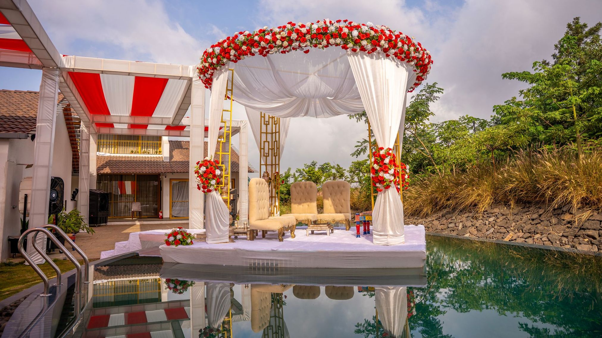 Touchwood Bliss Nature Retreat- Pure Veg Resort