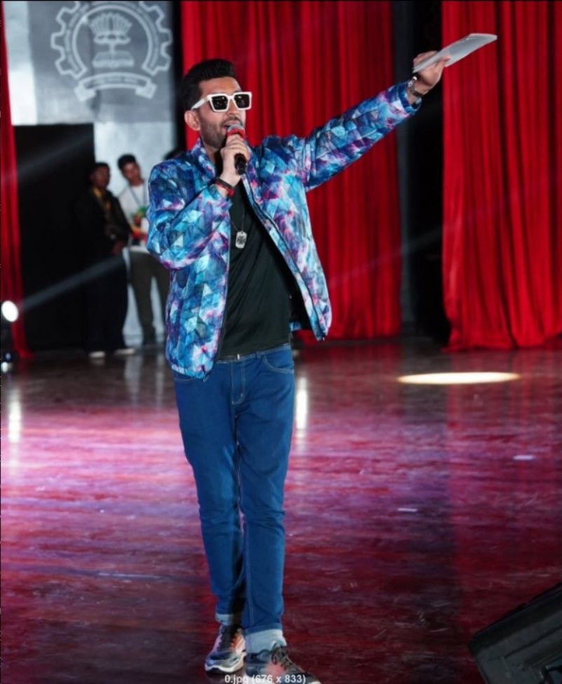 Anchor Aman Malhotra