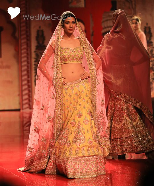 Suneet Verma at India Bridal Fashion Week 2014