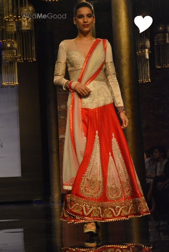 JJ Valaya at India Bridal Fashion Week 2014