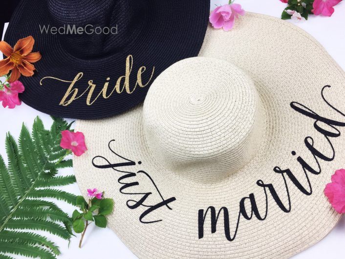 Honeymoon Essentials Every Millennial Couple Needs!