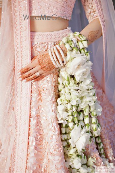 Hate Bold Choodas? 5 New Alternatives For The Modern Bride (and No, They Are NOT Red!)