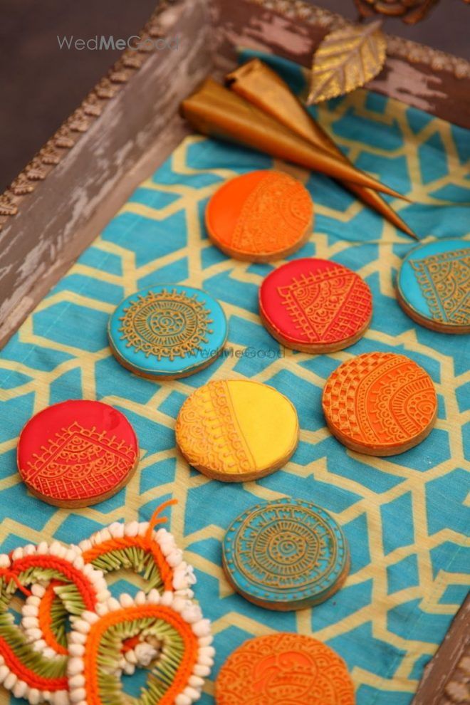 The Cutest Mehendi Food Favours For 2018-19 Weddings!