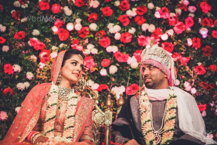 An Elegant Delhi Wedding With A Bride In A Stunning Coral Lehenga