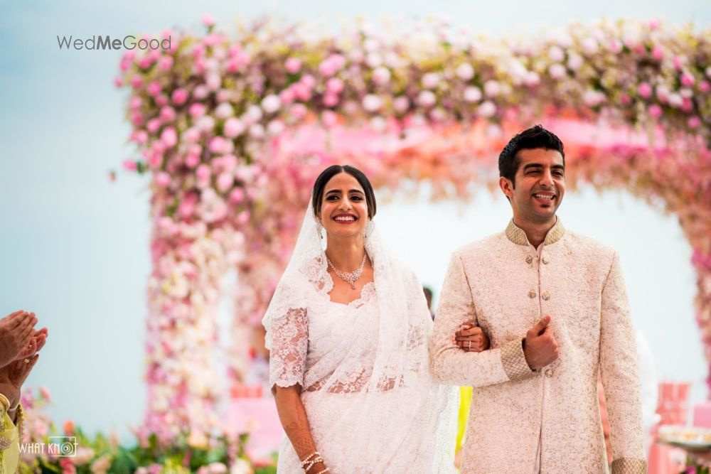 A Super Fun Thailand Nikaah With A Bride In A Gorgeous Saree